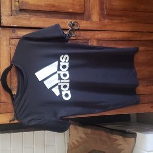 Boy's Adidas track tee Size Large 14-16 100% polyester